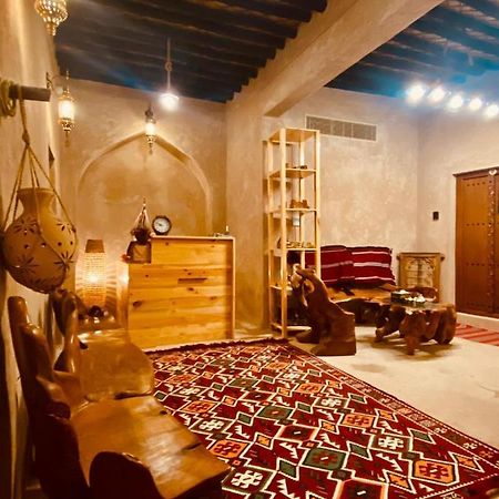 Jawharat Alaqar Inn نزل جوهرة العقر ニズワ エクステリア 写真