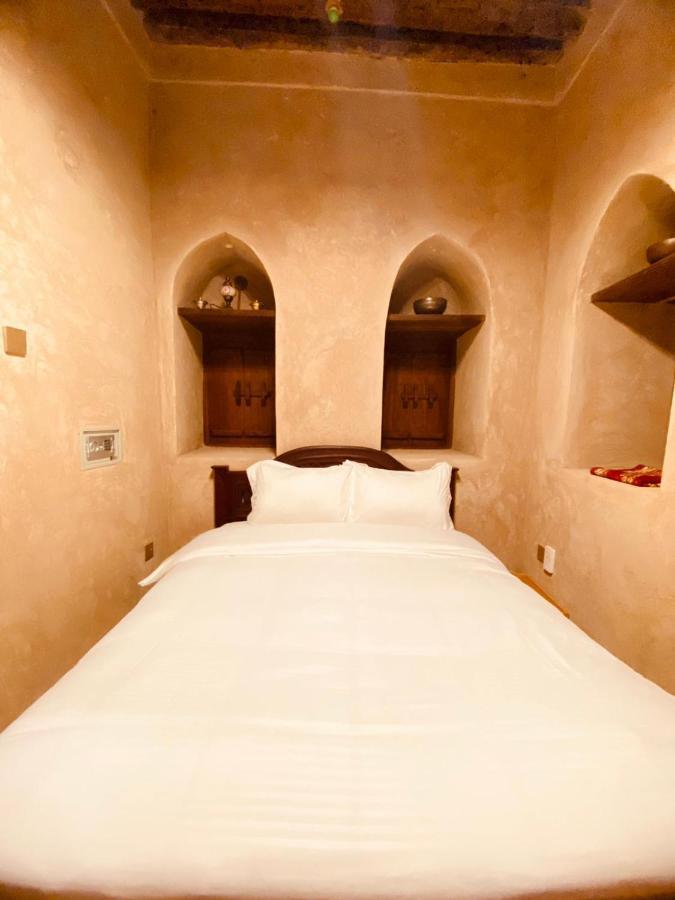Jawharat Alaqar Inn نزل جوهرة العقر ニズワ エクステリア 写真