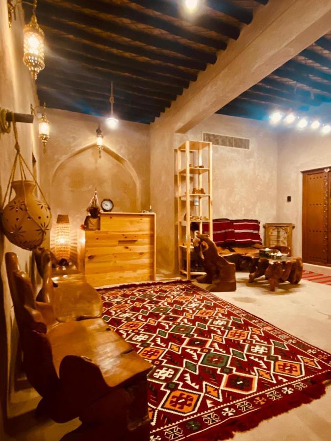 Jawharat Alaqar Inn نزل جوهرة العقر ニズワ エクステリア 写真