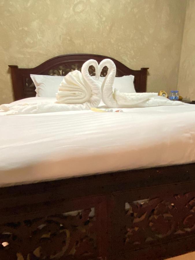 Jawharat Alaqar Inn نزل جوهرة العقر ニズワ エクステリア 写真