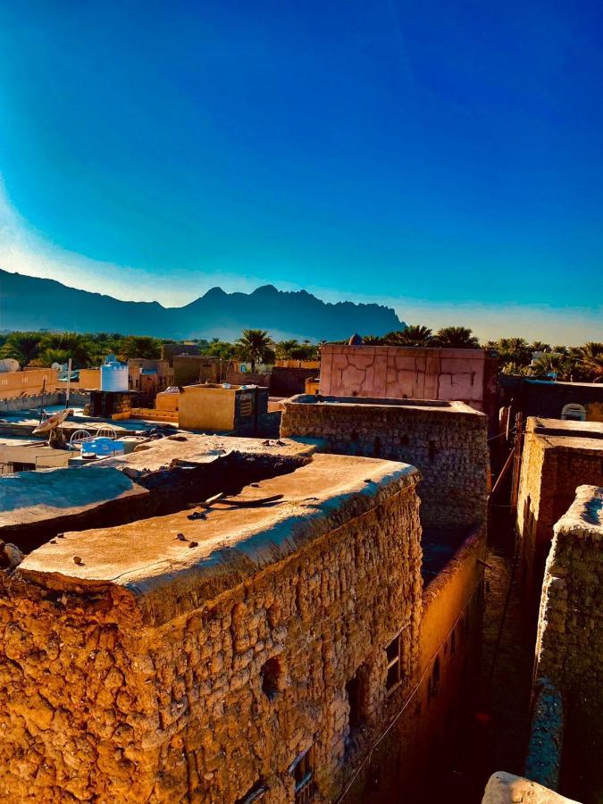 Jawharat Alaqar Inn نزل جوهرة العقر ニズワ エクステリア 写真