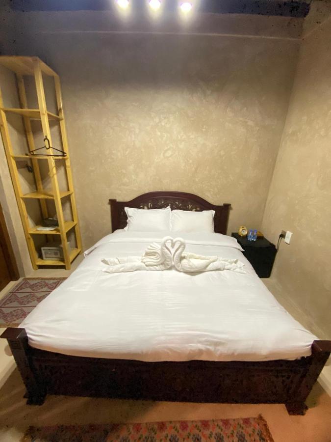 Jawharat Alaqar Inn نزل جوهرة العقر ニズワ エクステリア 写真