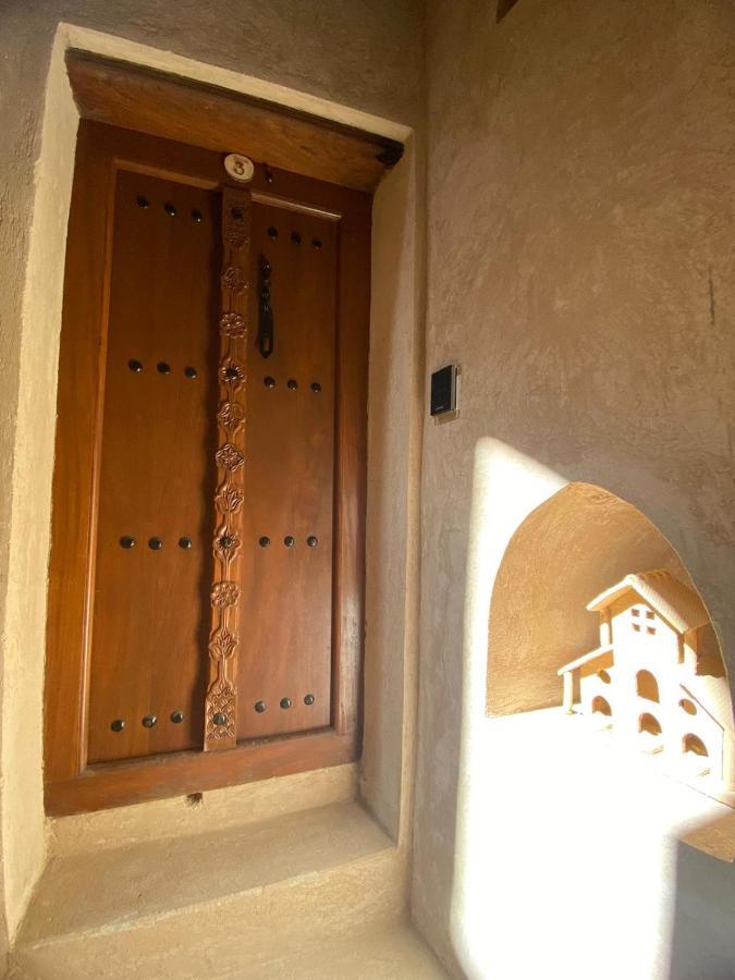 Jawharat Alaqar Inn نزل جوهرة العقر ニズワ エクステリア 写真
