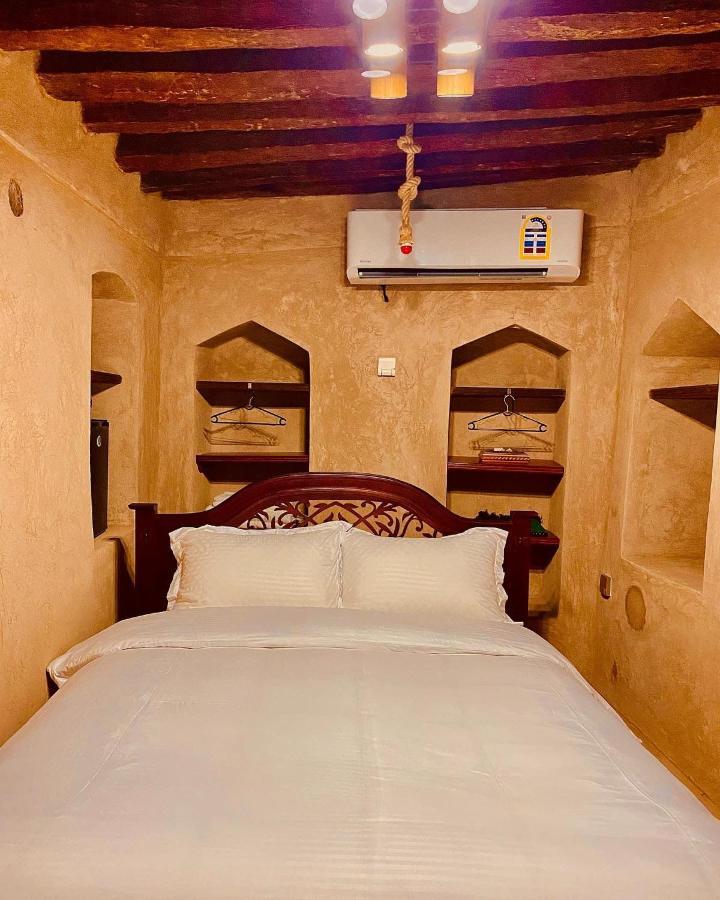 Jawharat Alaqar Inn نزل جوهرة العقر ニズワ エクステリア 写真
