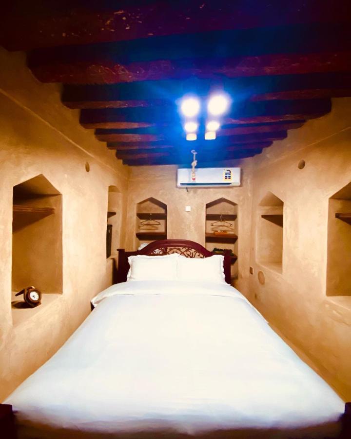 Jawharat Alaqar Inn نزل جوهرة العقر ニズワ エクステリア 写真